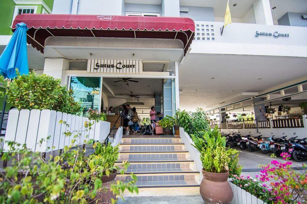Hotel Sutus Court 3 Pattaya Exterior foto