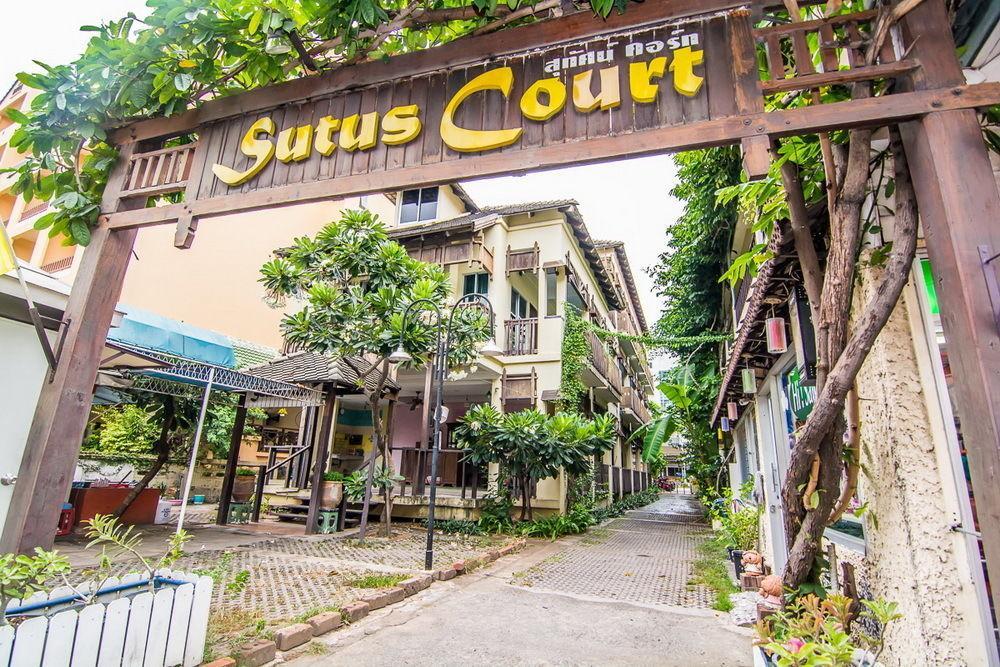 Hotel Sutus Court 3 Pattaya Exterior foto